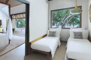 Vakkaru Maldives – Beach Family Pool Villa Sleeping Room