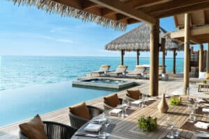 Vakkaru Maldives – Residence Terrace Dining