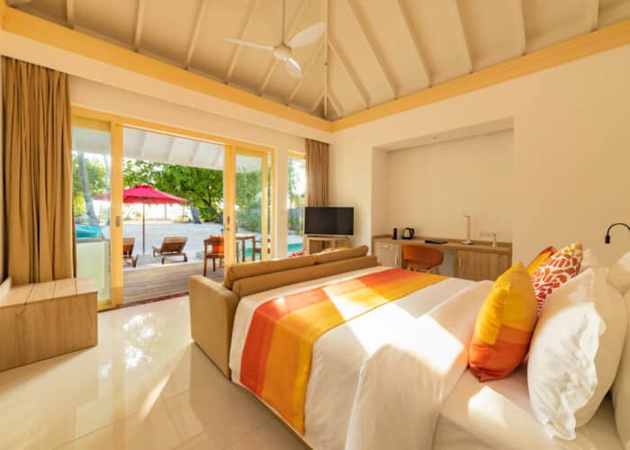 Siyam World Maldives - Two Bedroom Pool Beach Villa Bedroom + Outdoor view
